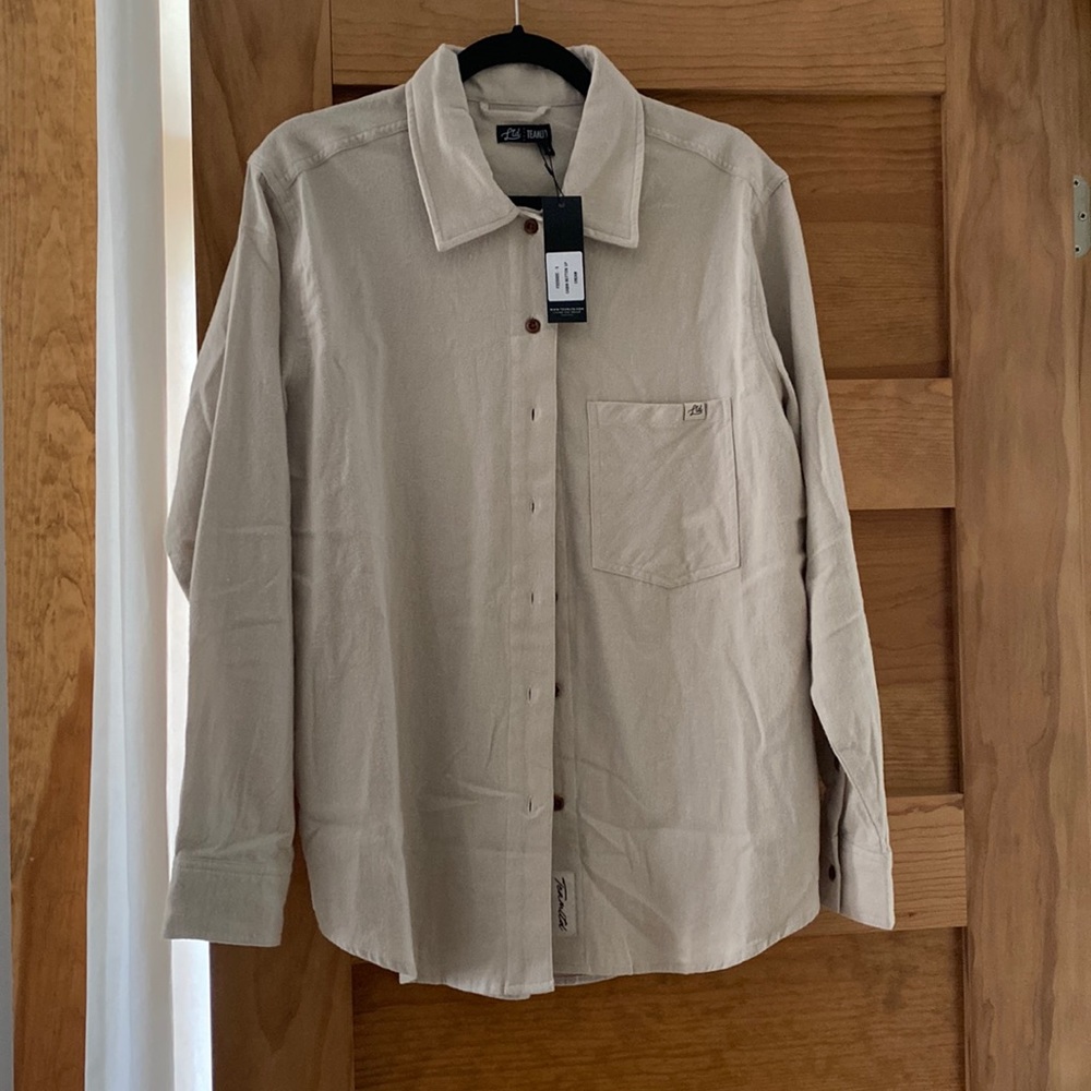 LTD button up cosy cabin long sleeve NWT